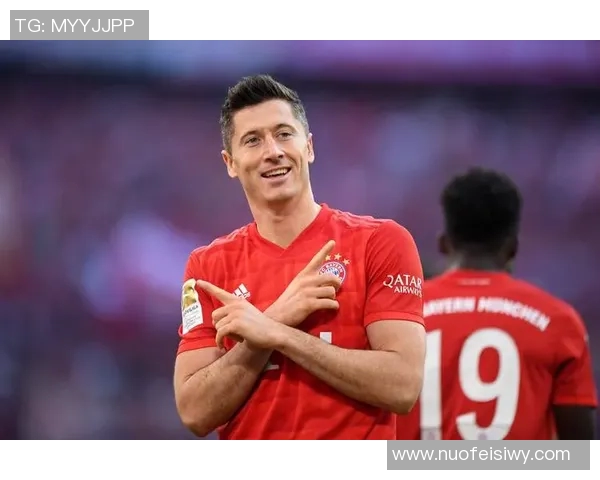 莱万多夫斯基拒巴塞罗那减少进球要求，转会协议附加条款引爆运动道德争议